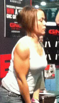 Nicolle showing out at the Arnold Fitness Expo